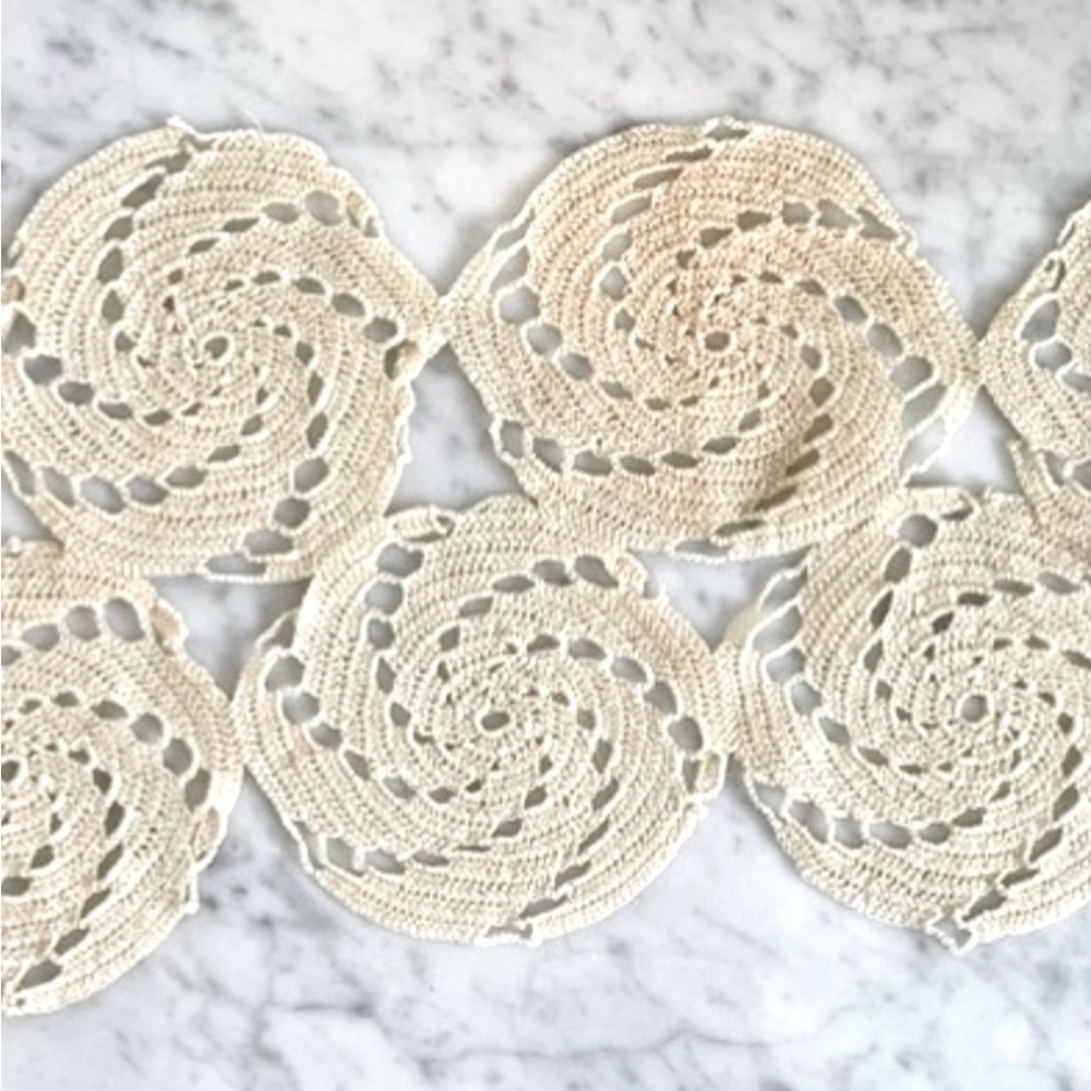 Vintage Runner 1930's Crocheted Doily Runner 24" long